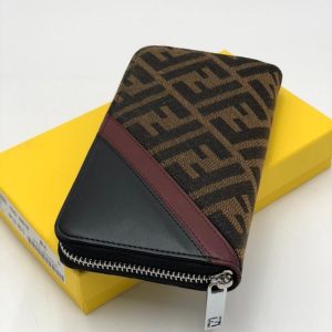 Кошелёк Fendi