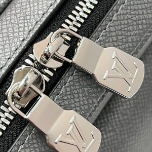 Сумка Louis Vuitton Outdoor