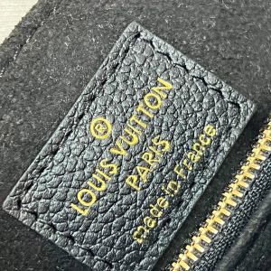 Сумка Louis Vuitton Madeleine BB