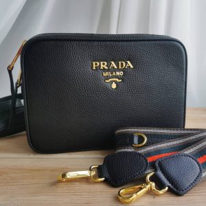 Сумка Prada