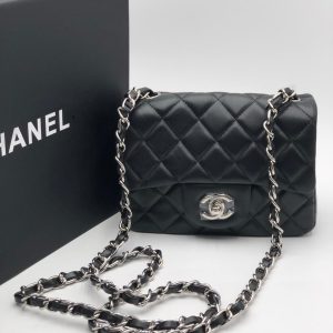 Сумка Chanel Classic