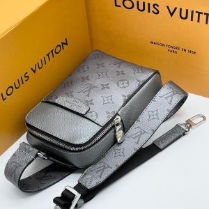 Сумка Louis Vuitton Outdoor