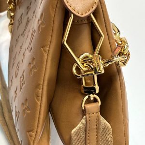 Сумка Louis Vuitton Coussin PM