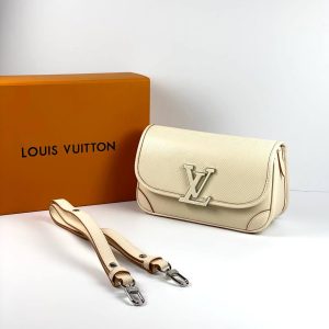 Сумка Louis Vuitton Buci