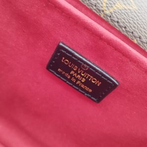 Сумка Louis Vuitton Pochette Metis