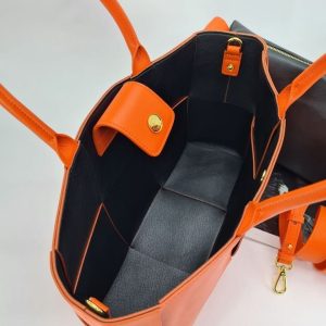 Сумка Bottega Veneta Medium Arco Tote Bag