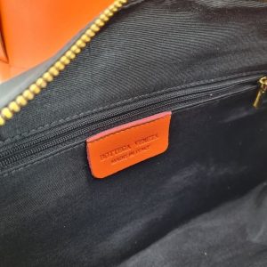 Сумка Bottega Veneta Medium Arco Tote Bag