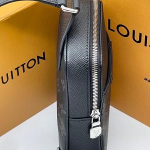 Сумка Louis Vuitton Outdoor