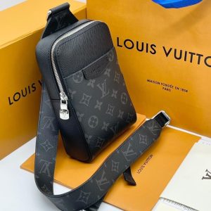 Сумка Louis Vuitton Outdoor