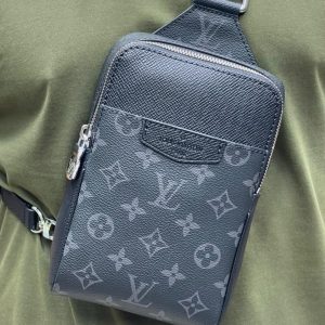 Сумка Louis Vuitton Outdoor