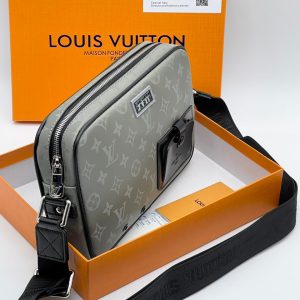 Сумка Louis Vuitton Alpha