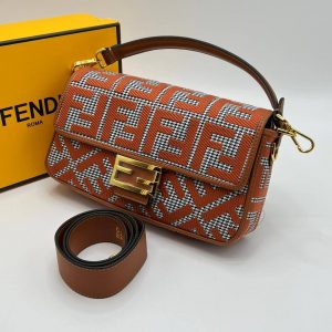 Сумка Fendi Baguette