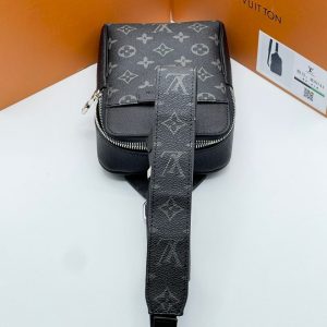 Сумка Louis Vuitton Outdoor