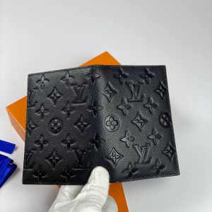 Обложка на паспорт Louis Vuitton