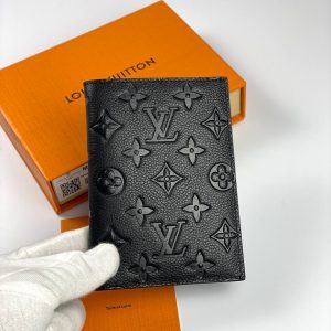 Обложка на паспорт Louis Vuitton