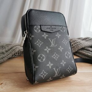 Сумка Louis Vuitton Outdoor