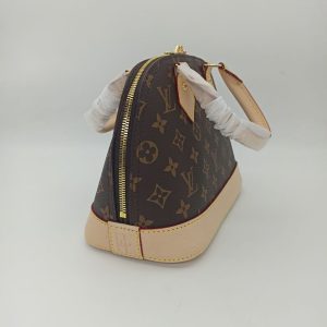 Сумки Louis Vuitton Alma PM