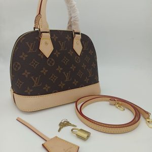 Сумки Louis Vuitton Alma PM