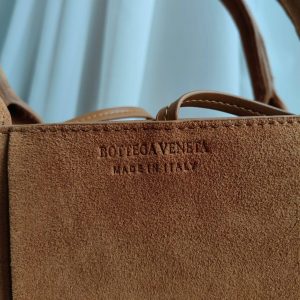 Сумка Bottega Veneta Arco