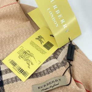 Шарф Burberry