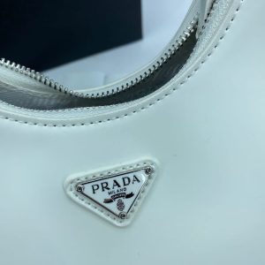 Сумка Prada