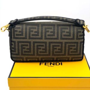 Сумка Fendi Versace Baguette