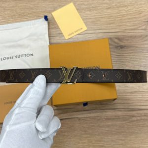 Ремень Louis Vuitton Initials