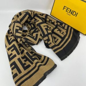 Шарф Fendi