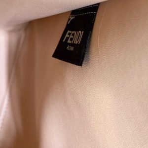 Сумка Fendi Peekaboo