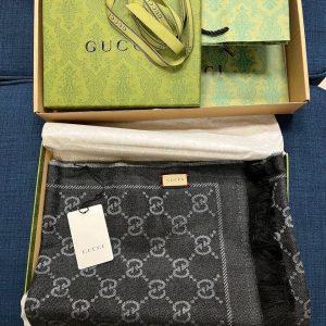 Шарф Gucci