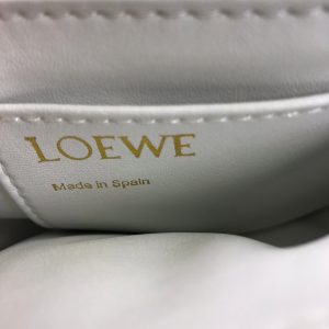 Сумка Loewe Goya