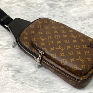 Сумка Louis Vuitton Avenue Sling