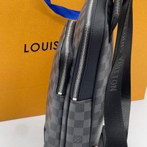 Сумка Louis Vuitton Avenue Sling