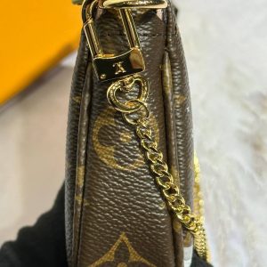 Клатч Louis Vuitton Mini Pochette