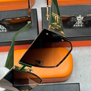 Солнцезащитные очки Hermes