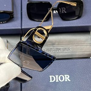 Солнцезащитные очки Dior