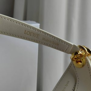 Сумка Loewe Luna