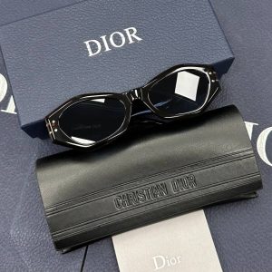 Солнцезащитные очки Dior