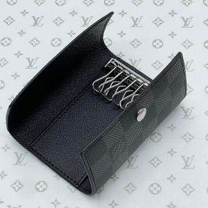 Ключница Louis Vuitton