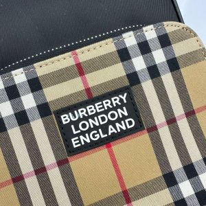 Сумка Burberry