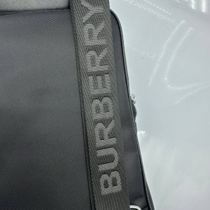 Сумка Burberry