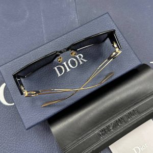 Солнцезащитные очки Dior