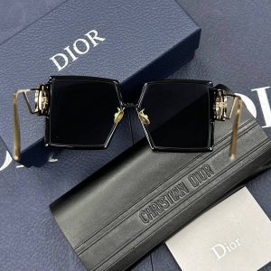 Солнцезащитные очки Dior