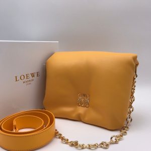 Сумка Loewe Goya