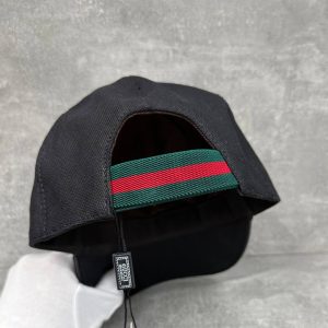 Бейсболка Gucci