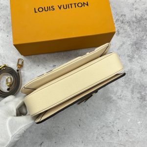 Сумка Louis Vuitton Pochette Metis