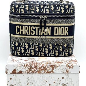 Косметичка дорожная Dior DiorTravel