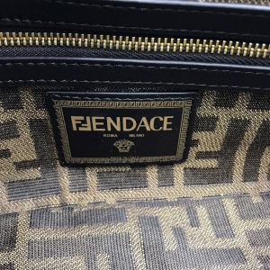 Сумка Fendi Versace Baguette