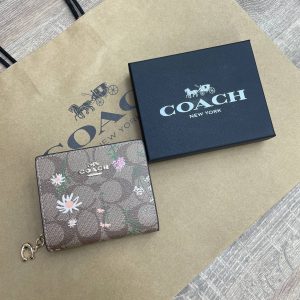 Кошелек Coach