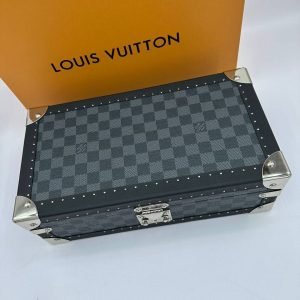 Шкатулка Louis Vuitton